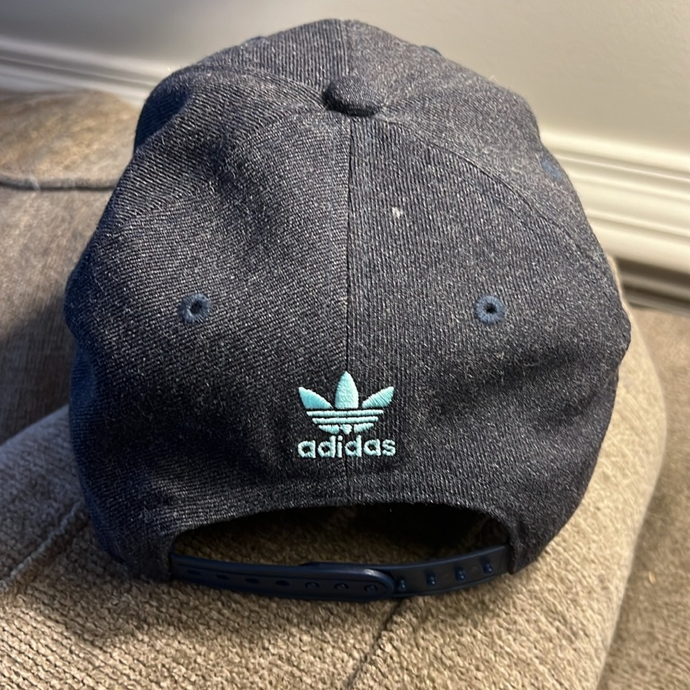 Adidas Cap - Picture 2 of 4